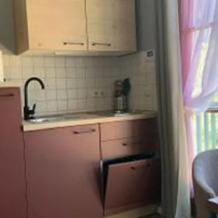 Appartement In Mit Kleinem Balkon By Interhome